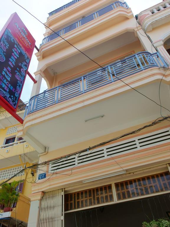 B52 Hostel Phnom Pen Exterior foto