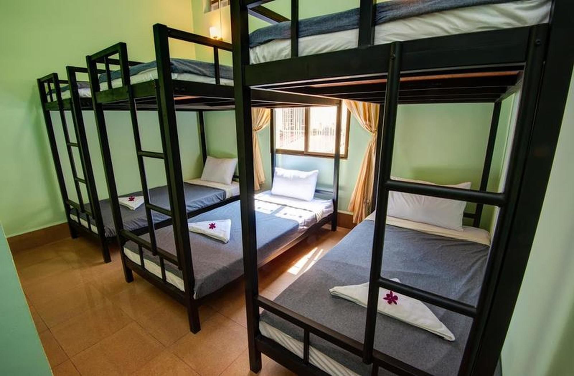 B52 Hostel Phnom Pen Exterior foto
