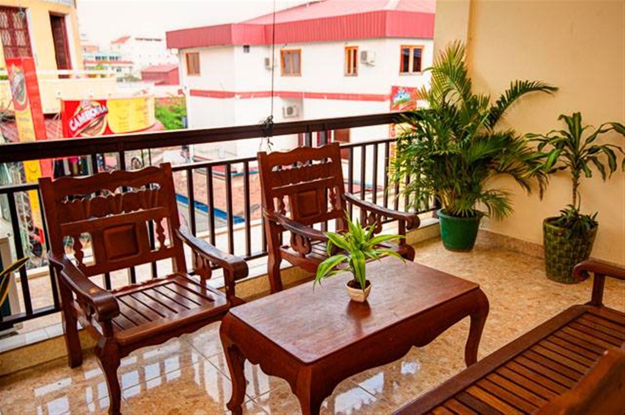 B52 Hostel Phnom Pen Exterior foto